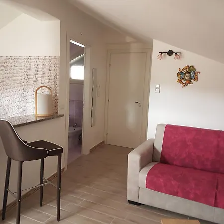 La Porta Dell'alcantara Bed & Breakfast *
