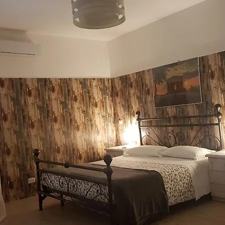 La Porta Dell'alcantara Bed & Breakfast