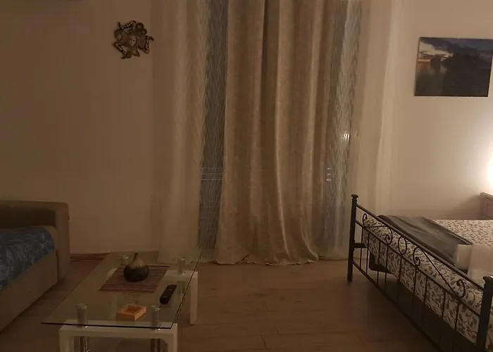 La Porta Dell'alcantara Oda ve Kahvaltı