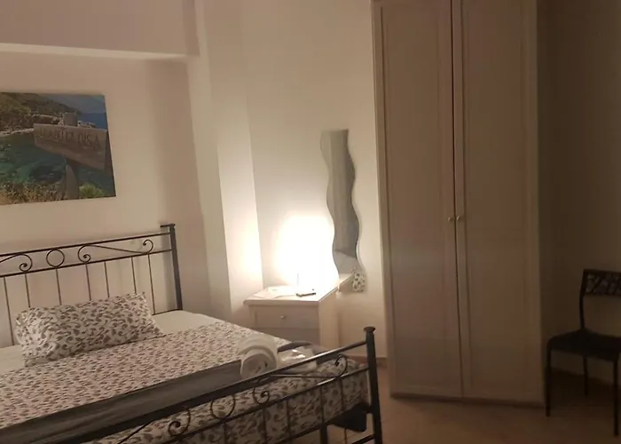 La Porta Dell'alcantara Gaggi