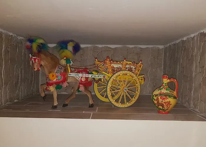 Oda ve Kahvaltı La Porta Dell'alcantara Gaggi
